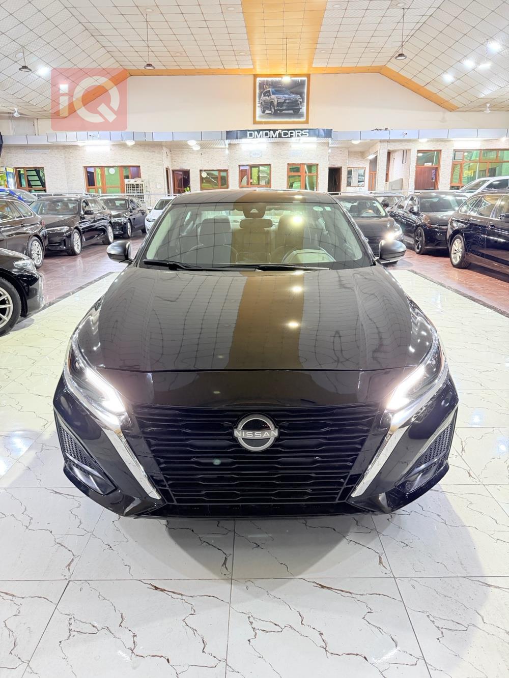 نيسان ألتيما